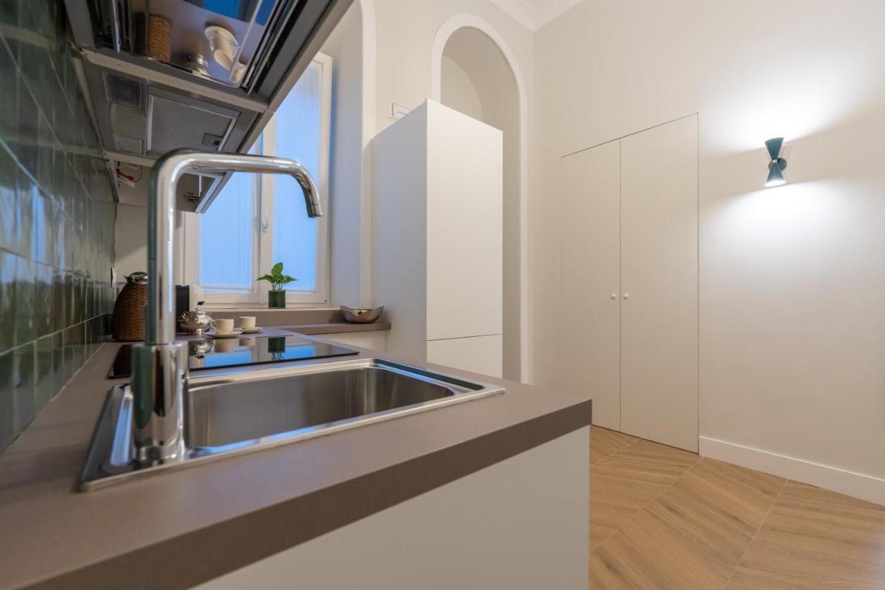 Apartment Palazzo Massa Naples